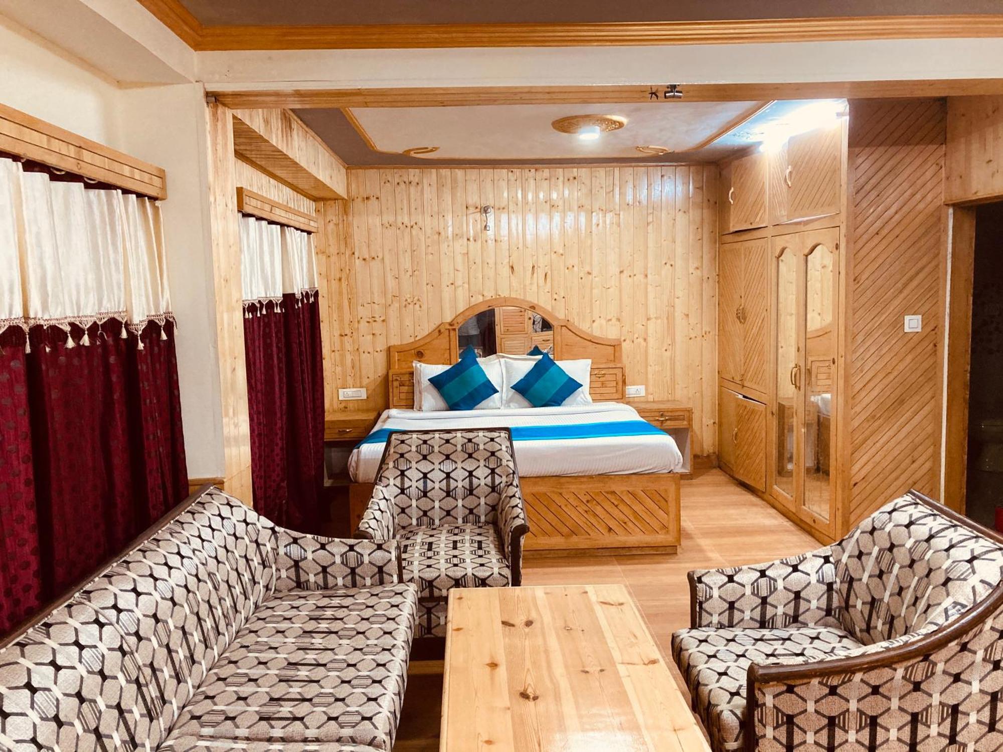 Woods Villa Cottage, Manali Exteriör bild
