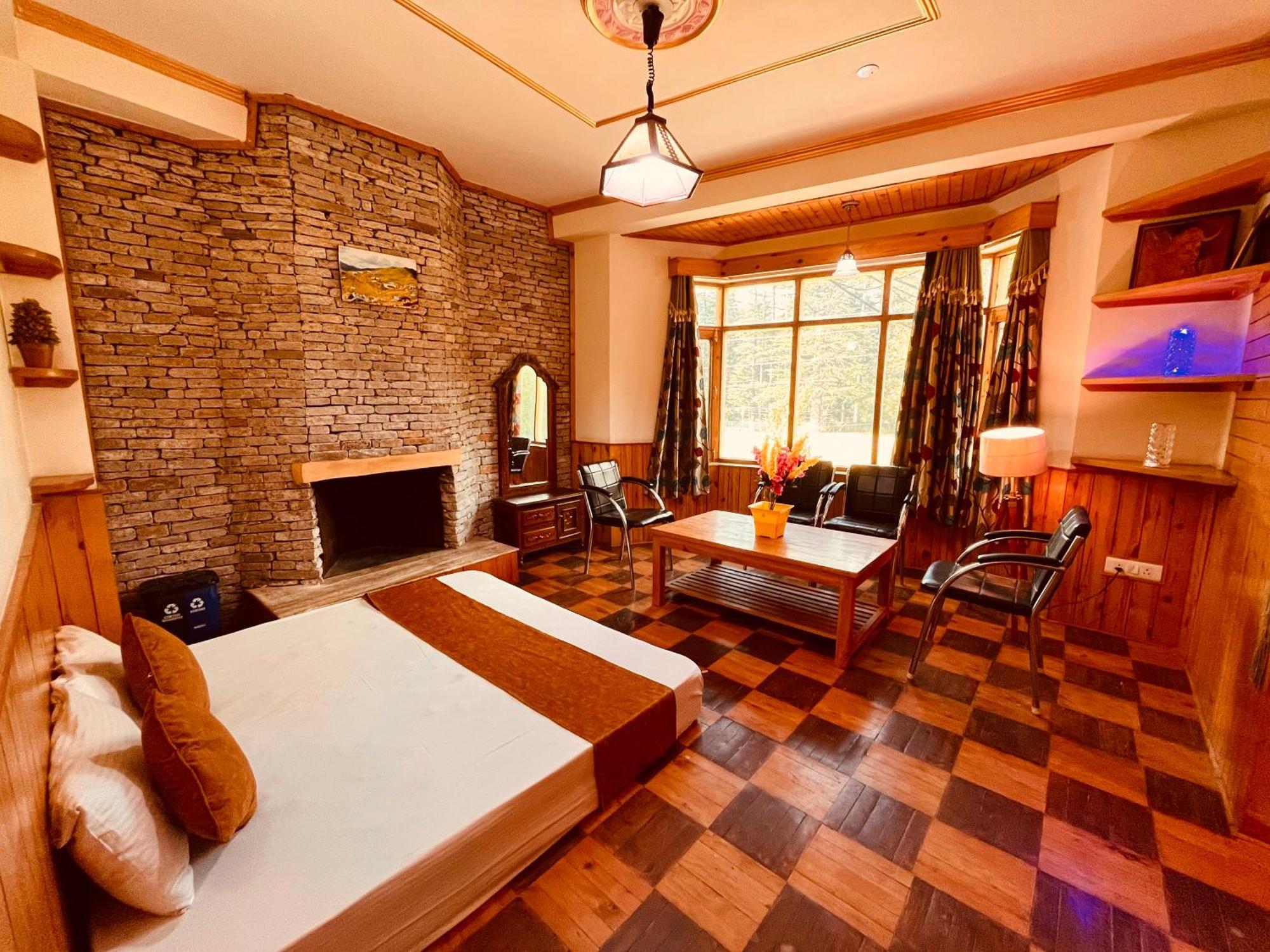 Woods Villa Cottage, Manali Exteriör bild